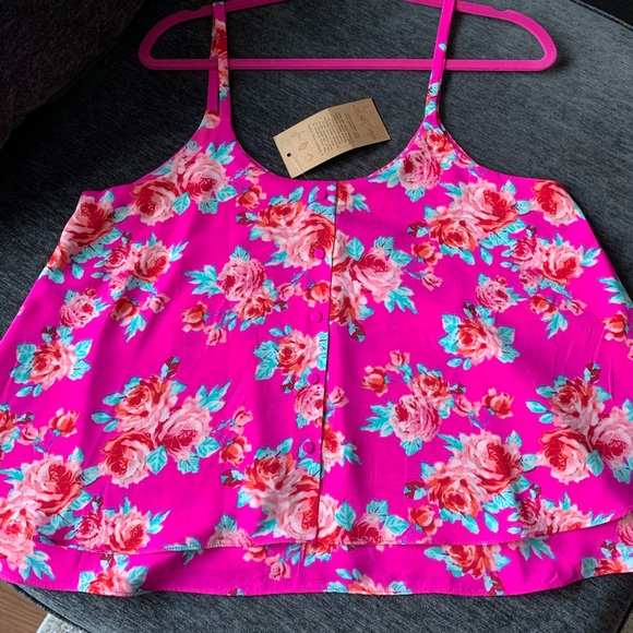 Top - Picture 6 of 8